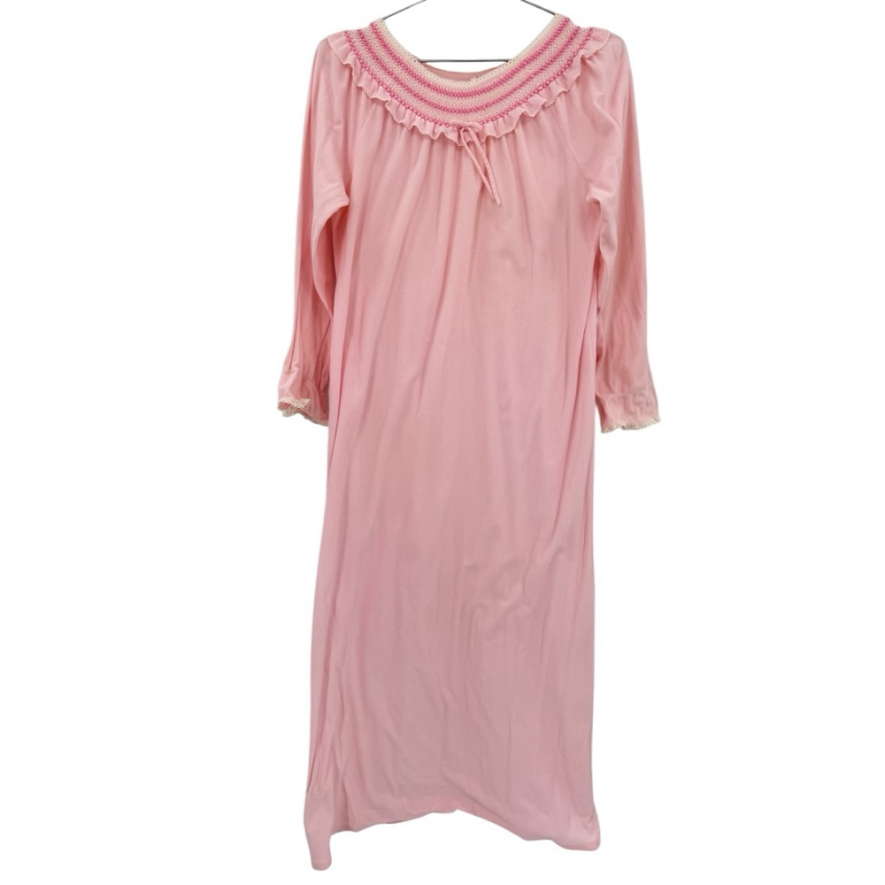 Vintage JCPenney Pink Long Nightgown Smocked Neckline Bow Soft Nylon 80s Medium